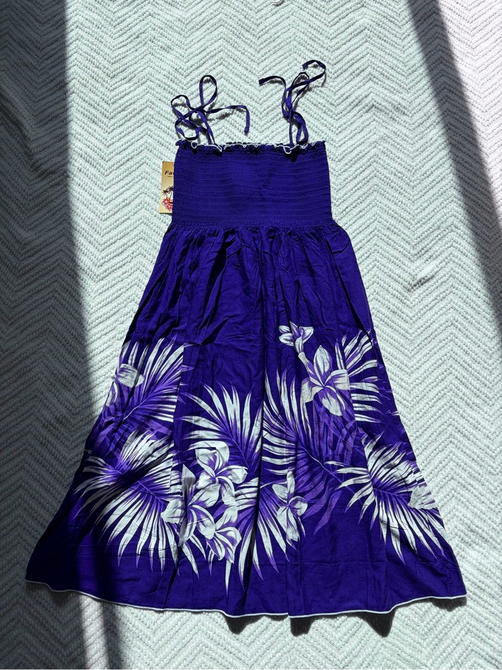 🪻 NWT 🪻 Floral Smocked Tube Dress